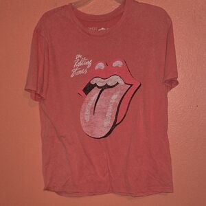 Time and Tru Coral Graphic Tee